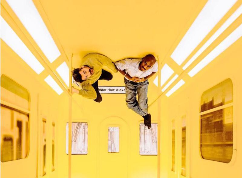 Porträt-Shooting in Berliner U-Bahn für die absatzwirtschaft